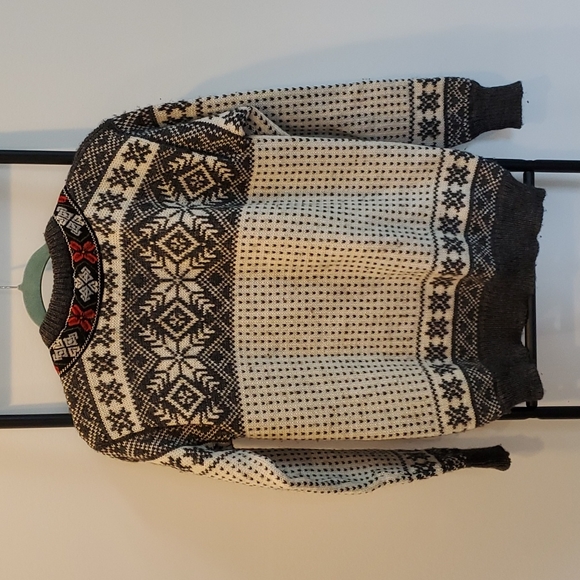 Dale of Norway Pure Wool Cardigan Sweater with Pewter Clasps Size EU 42 - Picture 6 of 7